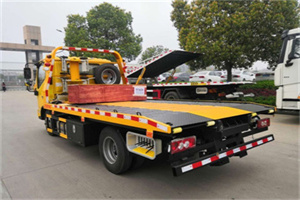 沪东新村道路救援拖车报价