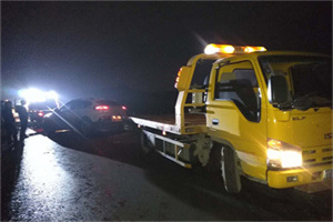 沪东新村24小时车辆搭电联系电话